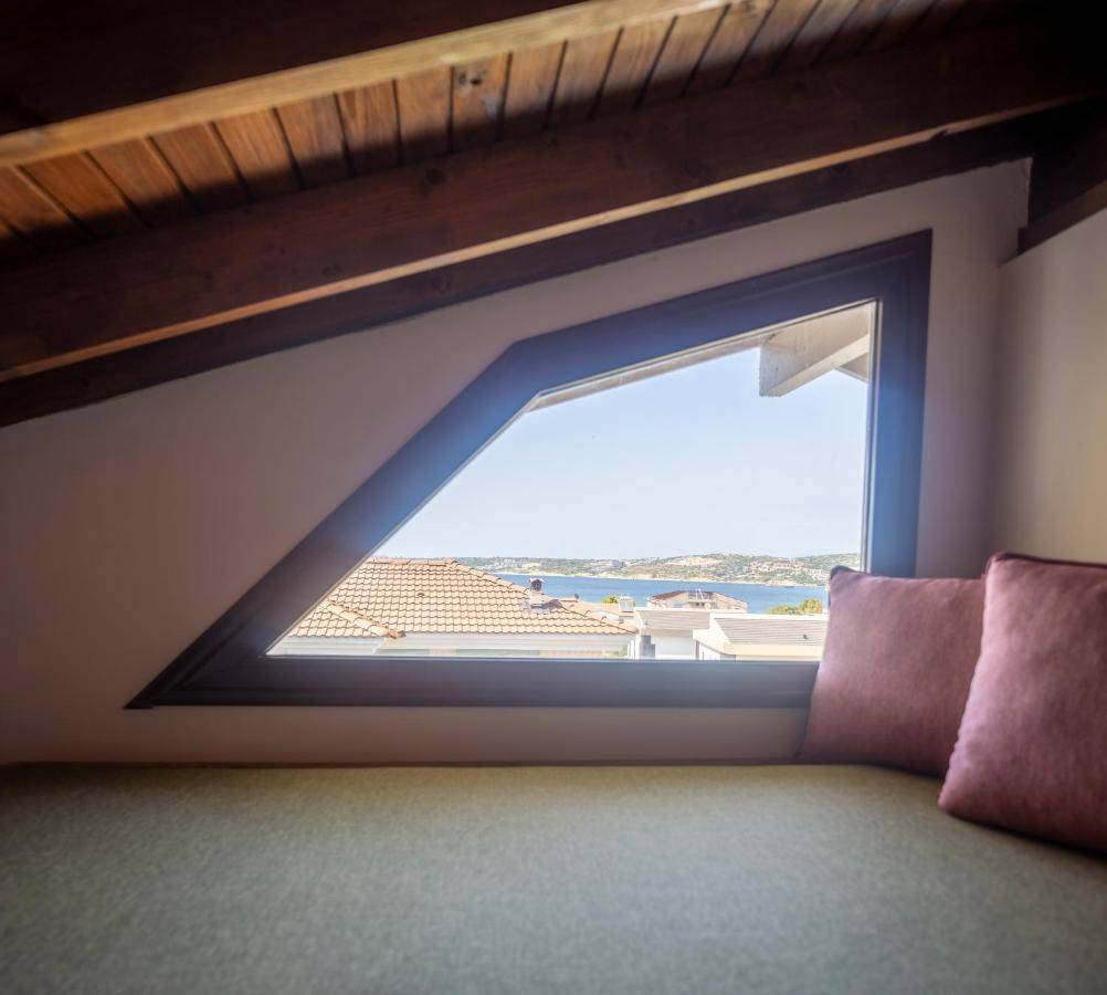 Cesmekes Otel Εξωτερικό φωτογραφία