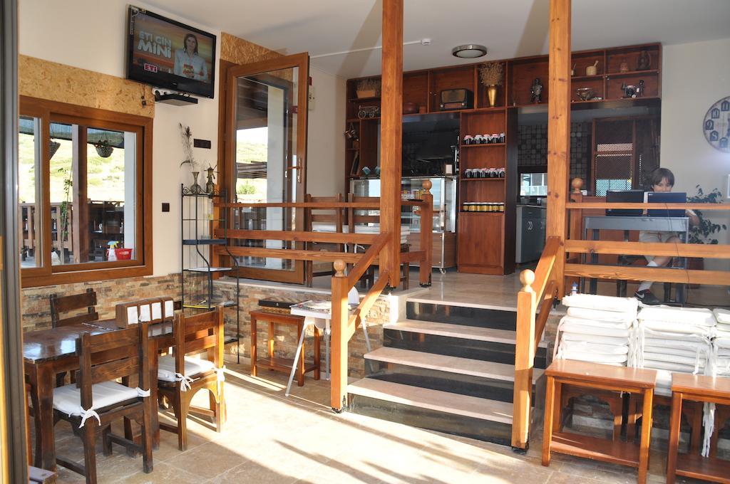 Cesmekes Otel Εξωτερικό φωτογραφία